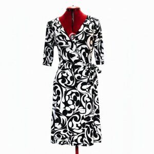H&M - Black & White - Swirl pattern - Wrap Dress – Size 10